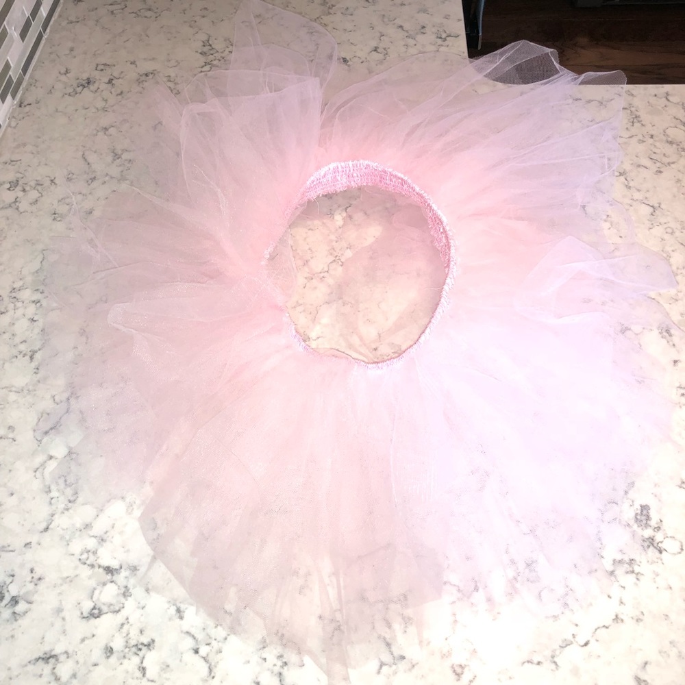 Pink tutu - Picture 1 of 3